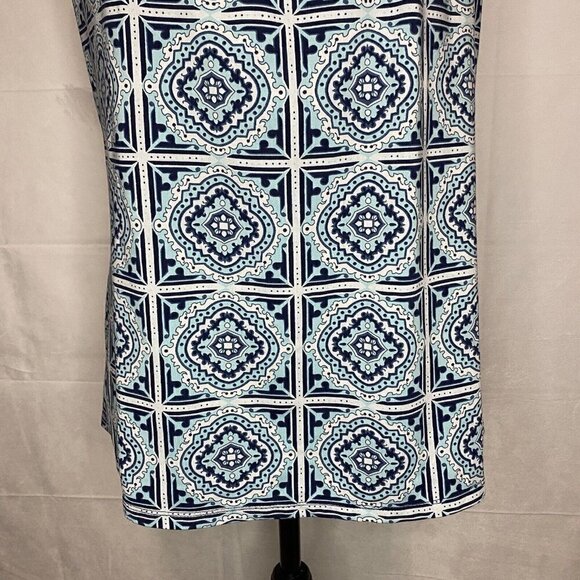 BCBG MaxAzria Tank Top Blouse Keyhole Back Medium Blues White - Picture 3 of 8